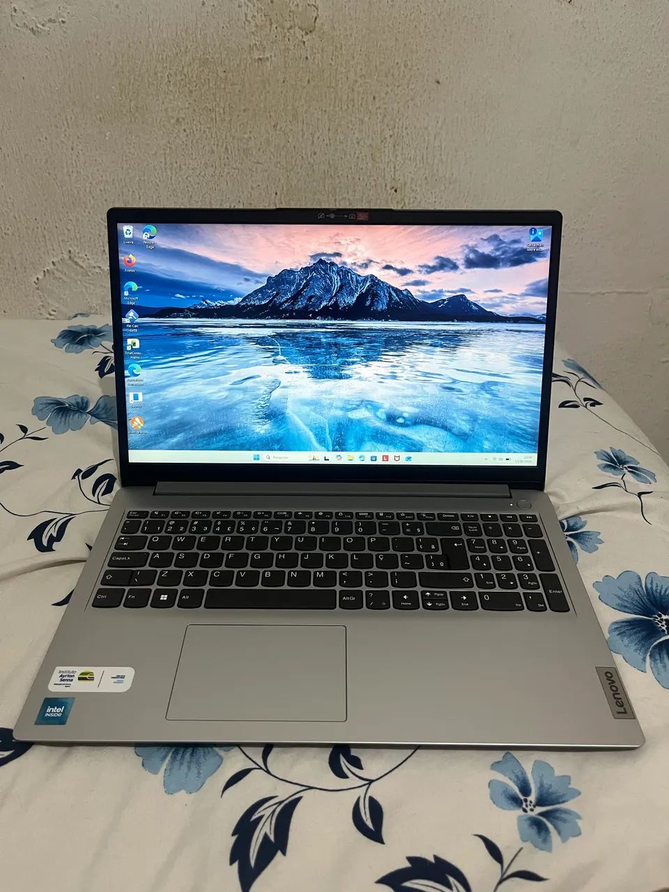 Notebook lenovo ideapad 1i 4gb ram 128gb seminovo