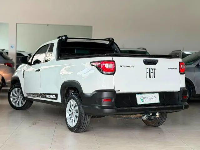 Fiat Strada Endurance 1.4 Flex 8V CS Plus 2022 - Foto 4