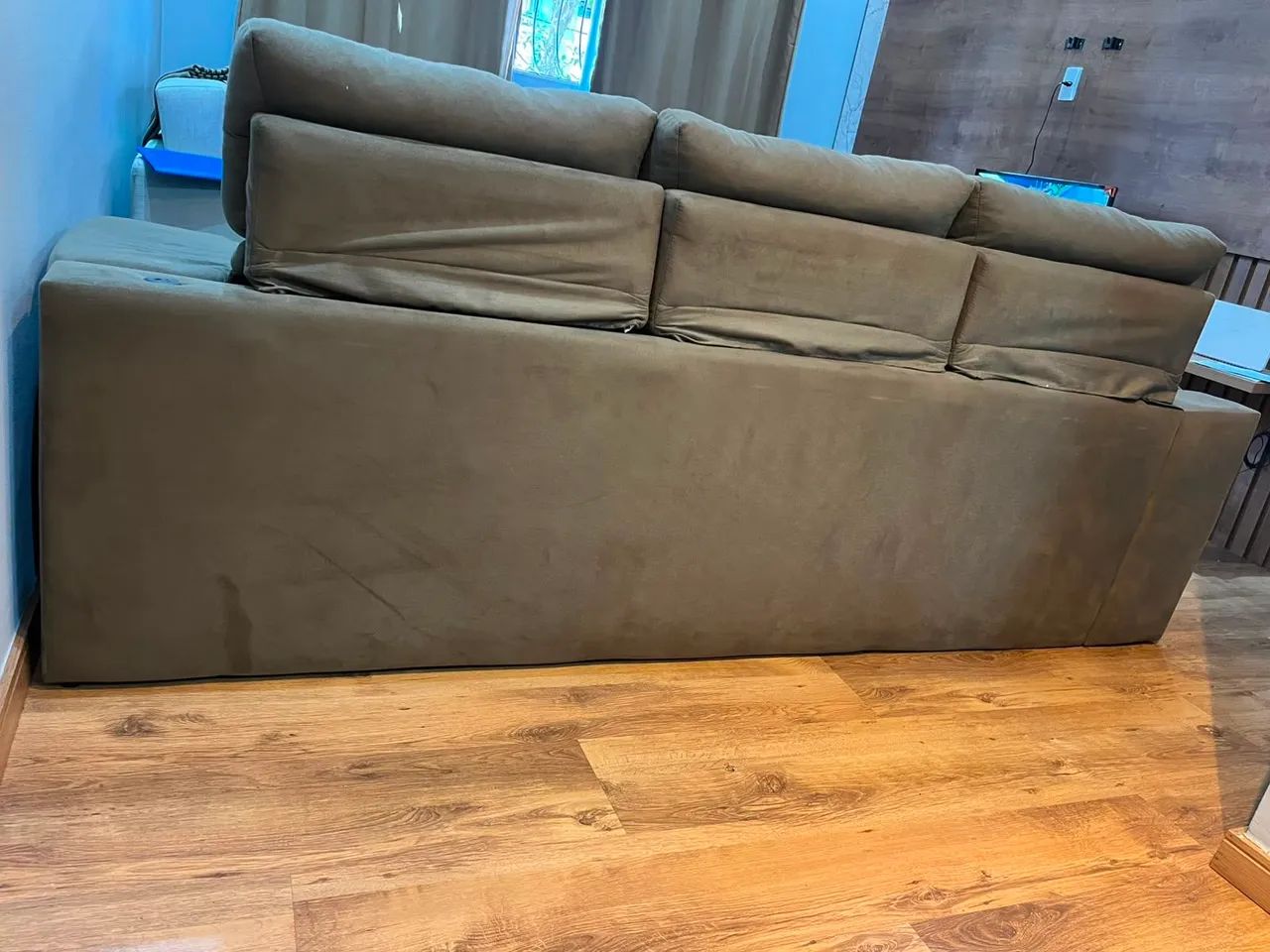 SOFA RETRATIL 3 LUGARES(1°ANO DE USO) - Foto 2