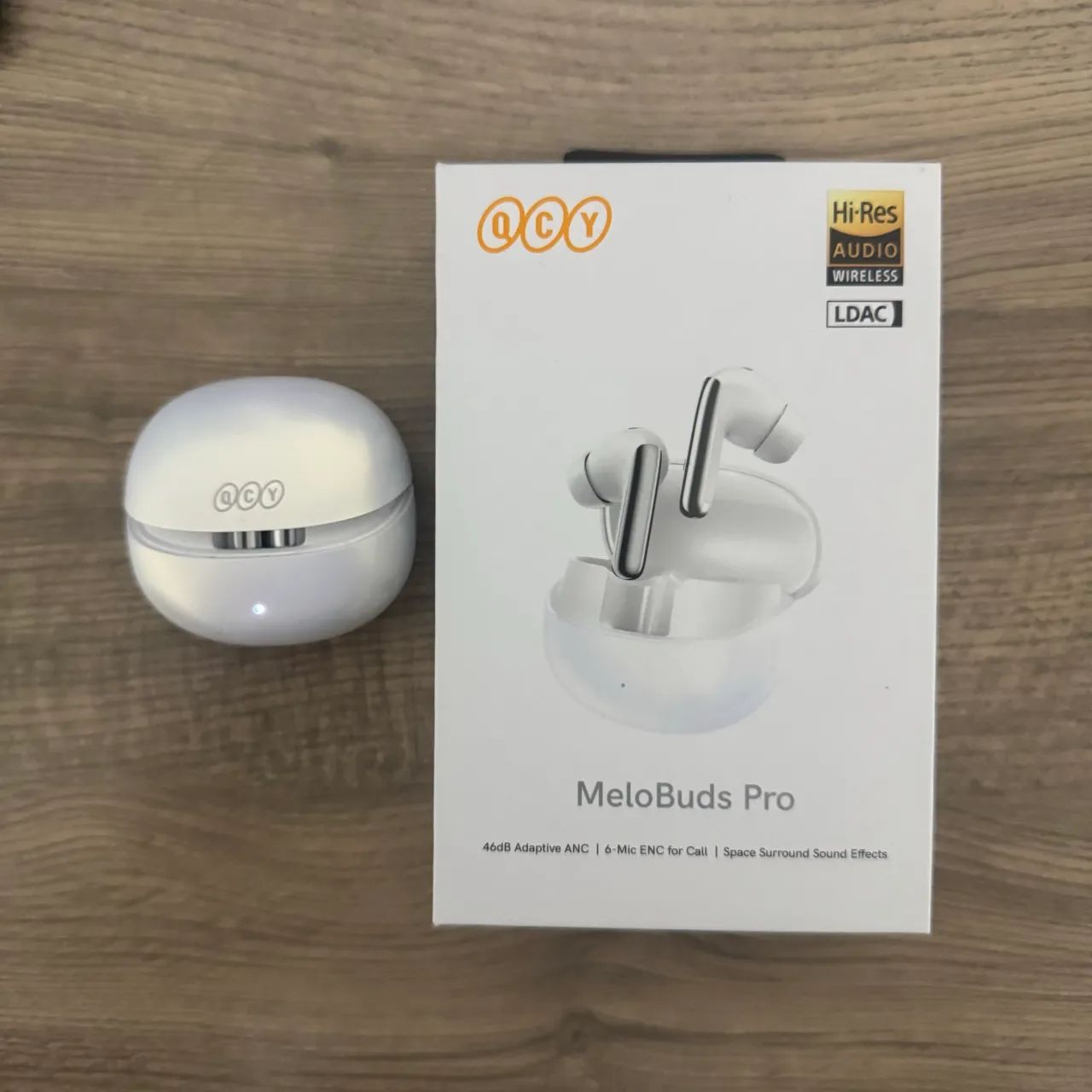 Fone de Ouvido QCY MeloBuds Pro HT08