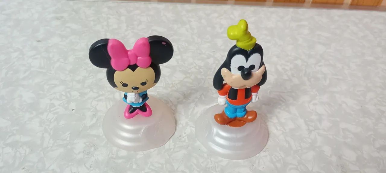 Boneco McDonald's 100 anos Disney em bom estado  - Foto 4