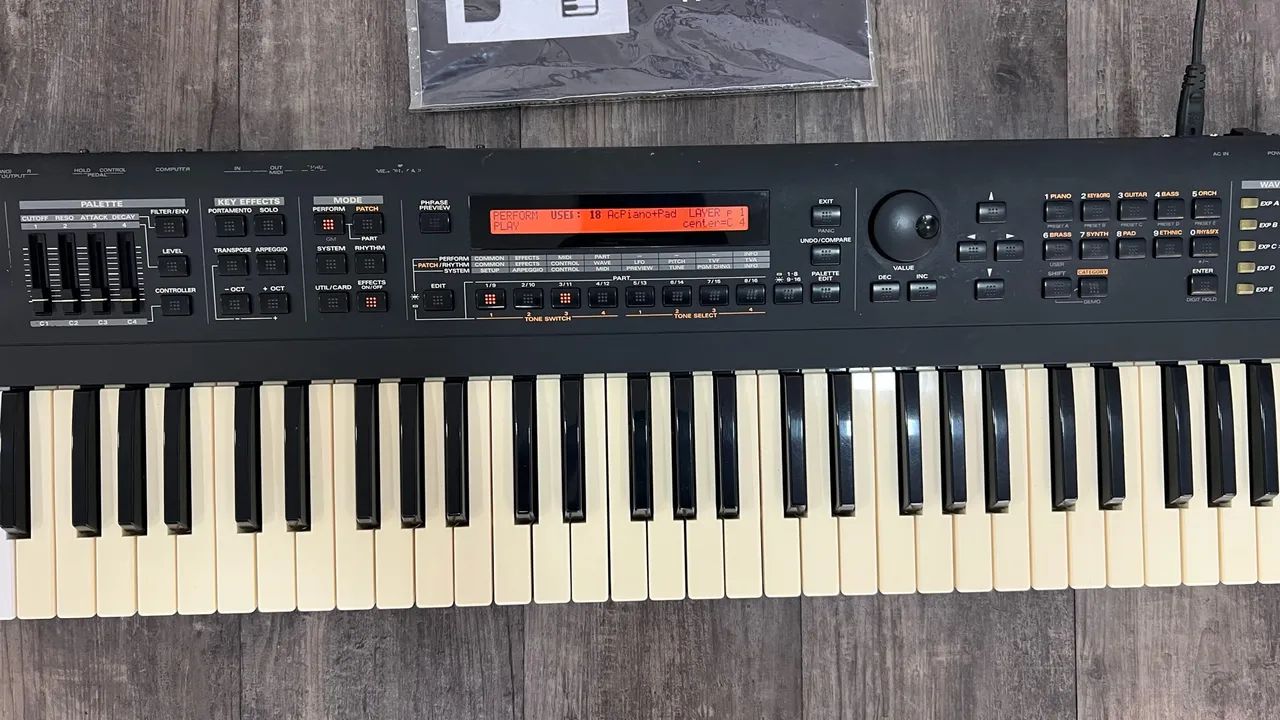 Roland XP 30  - Foto 3