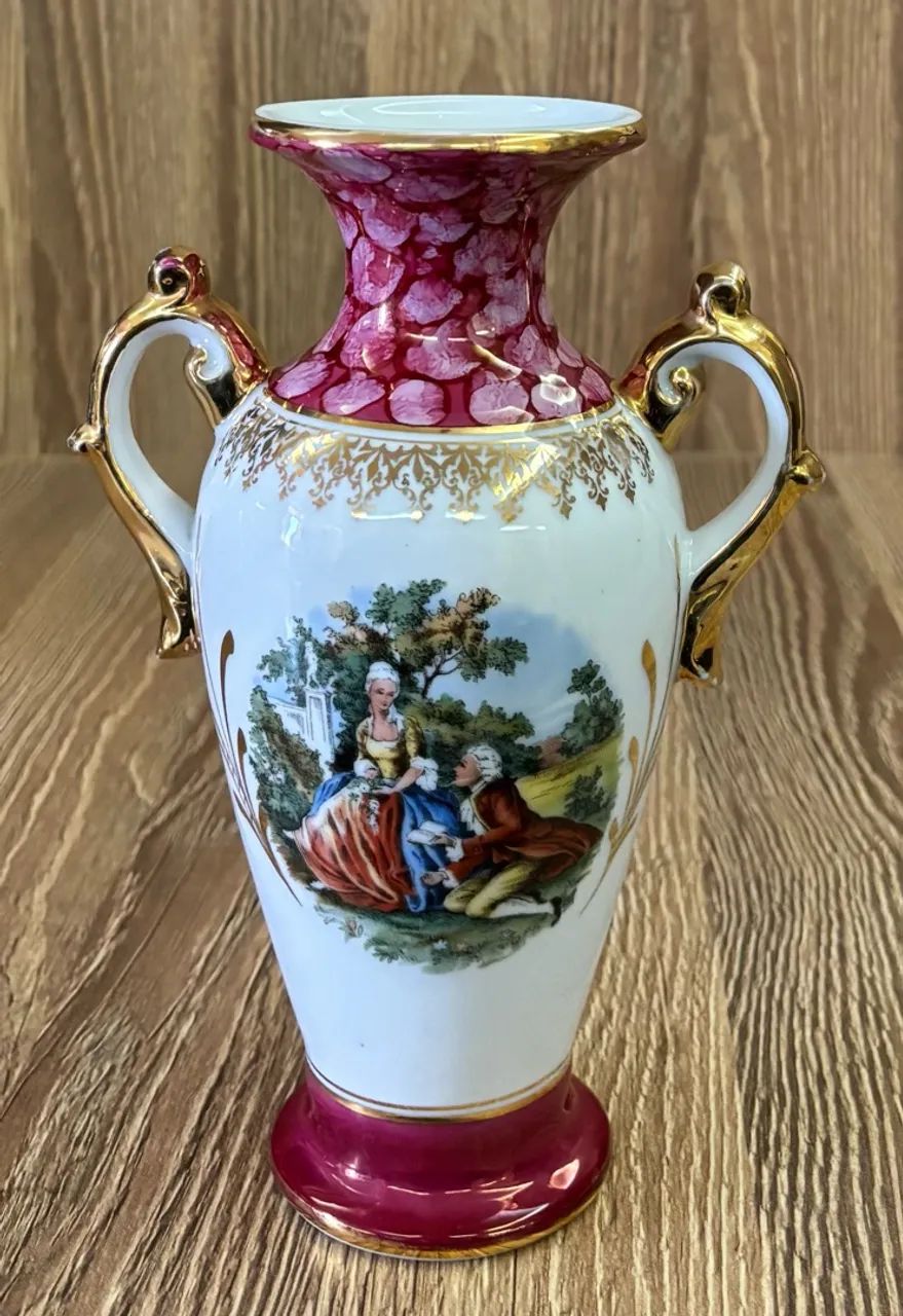 Vaso estilo ânfora