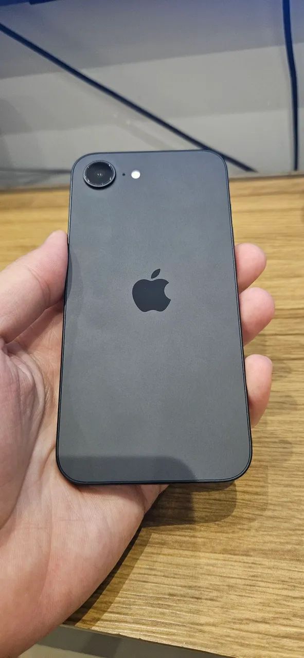 IPHONE 16E 256GB PRETO 