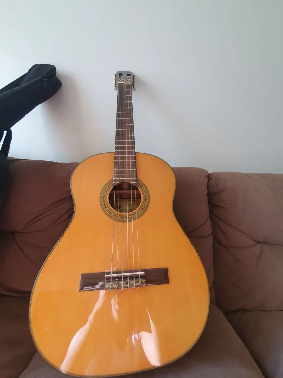 Violão Eagle 