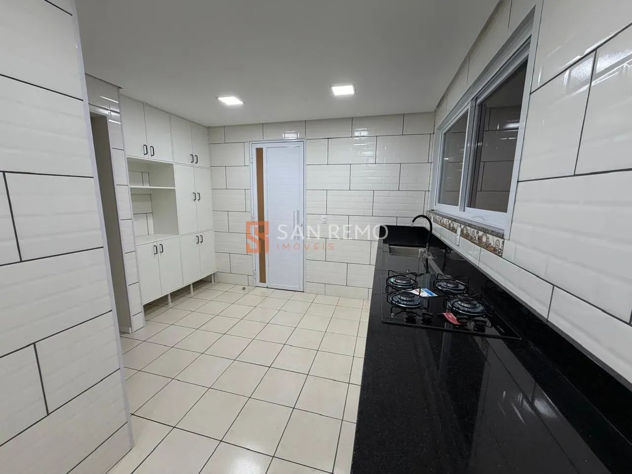 Rio Tavares | Casa 4 quartos, sendo 1 suite - Foto 3