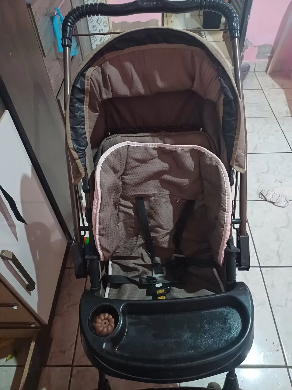 Carrinho de bebê galzerano semi novo - Foto 3