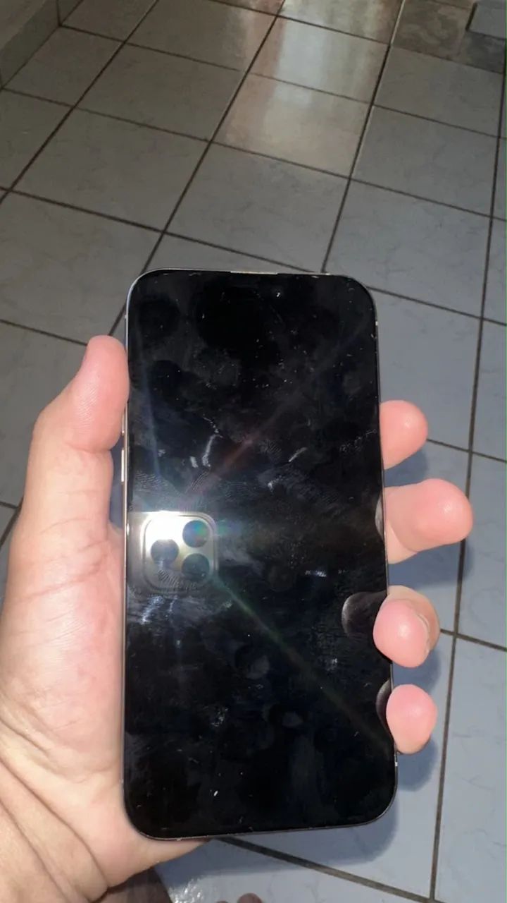iPhone 15 Pro Max - Foto 5