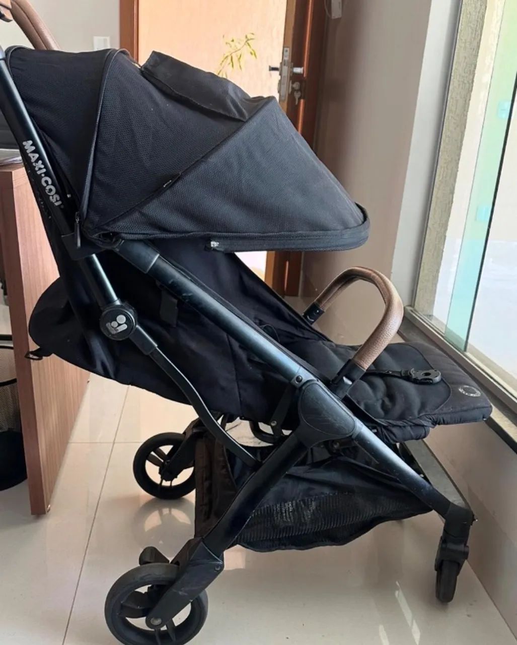 Carrinho de bebê portátil super conservado  - Foto 2