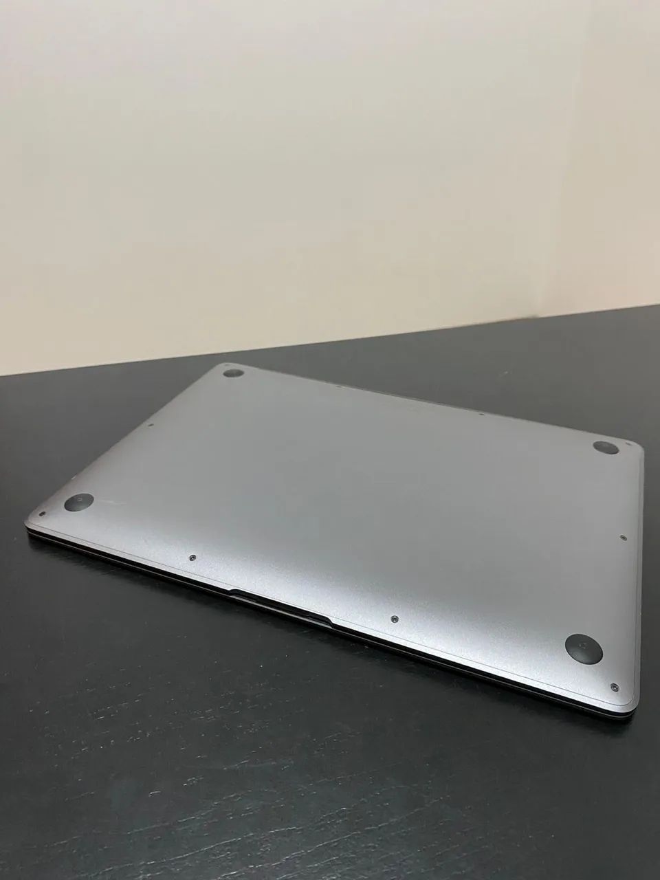 MacBook Air 2018 || 16GB RAM || 256 GB SSD. Seminovo em perfeitas