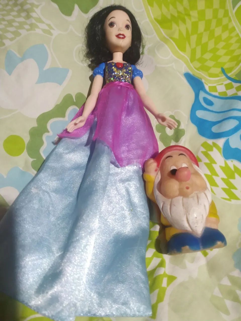 Boneca linda branca de neve original  - Foto 2