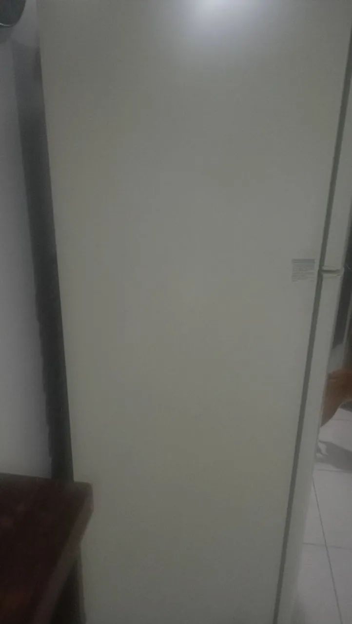 Geladeira com defeito  - Foto 2