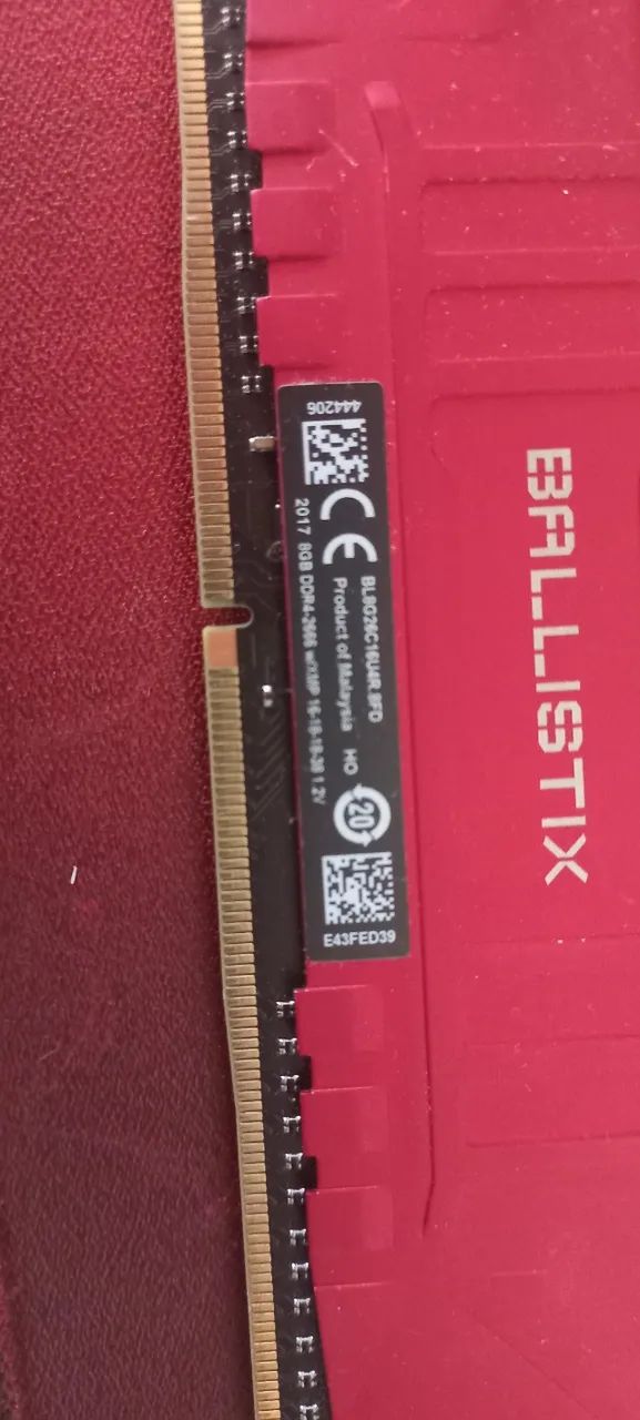 memórias RAM DDR4 para desktop, ambas funcionando perfeitamente e testadas. - Foto 2