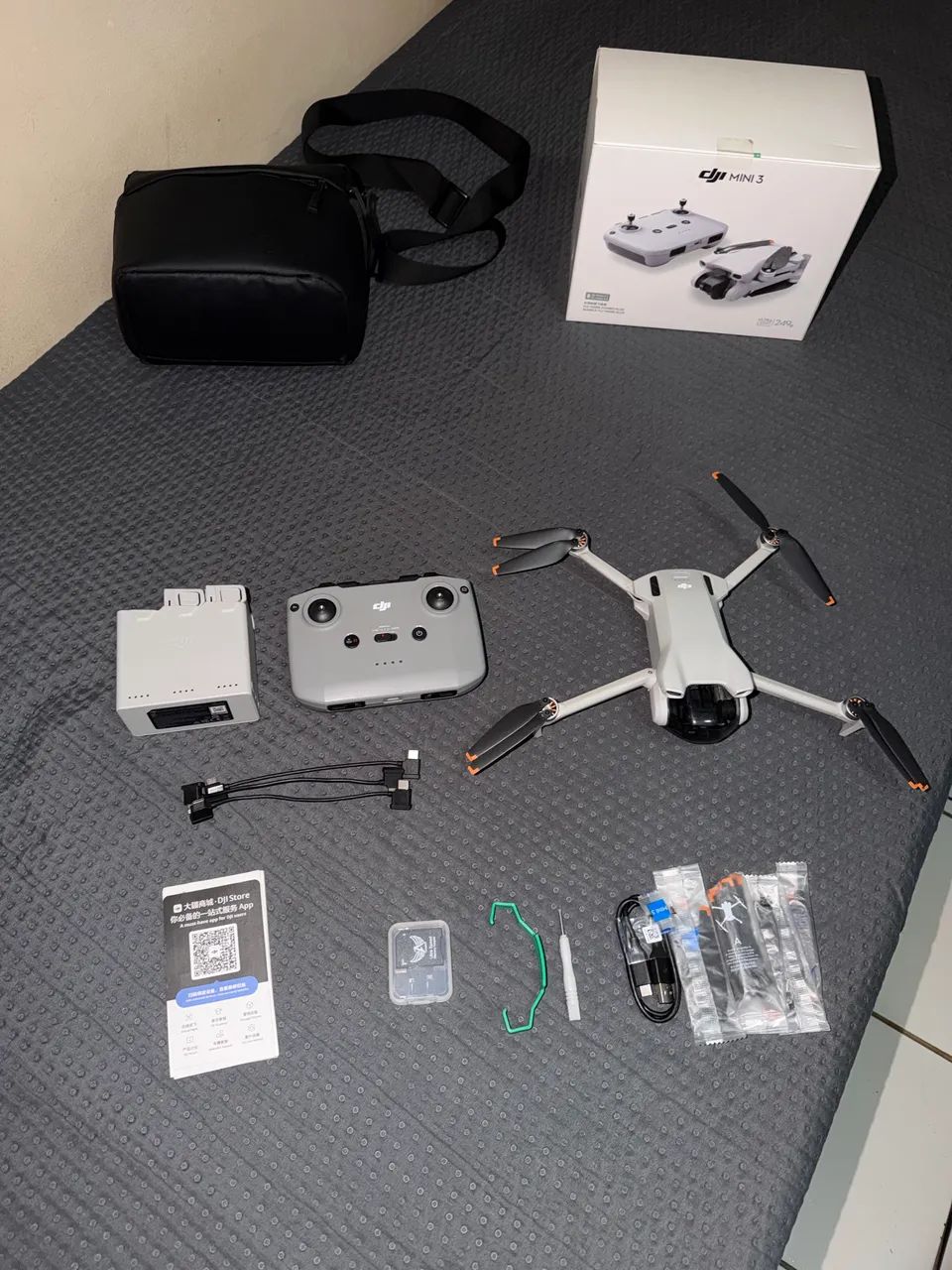 Drone DJI Mini 3 Kit Completo (3 Baterias + Bolsa)