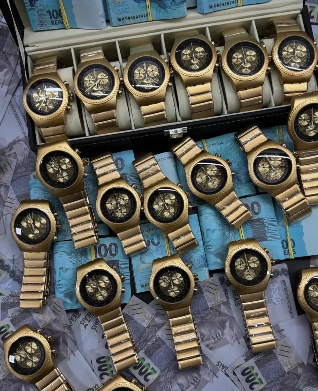 SWATCH  - Foto 4