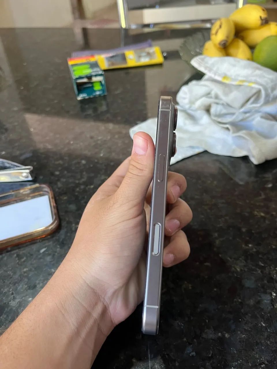 iPhone 16 pro | 128gb | 92% de bateria - Foto 5