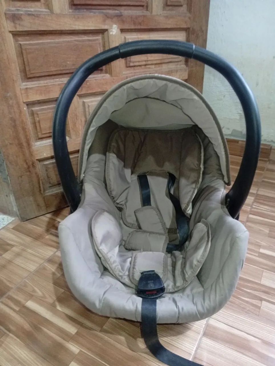 Vende-se bebê conforto em excelente estado de conservação - Foto 4