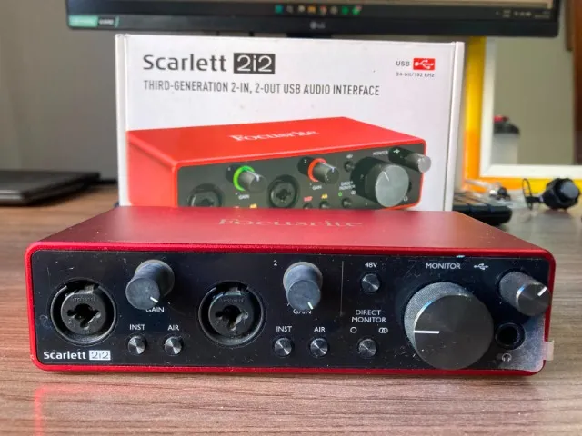 scarlett 2i2