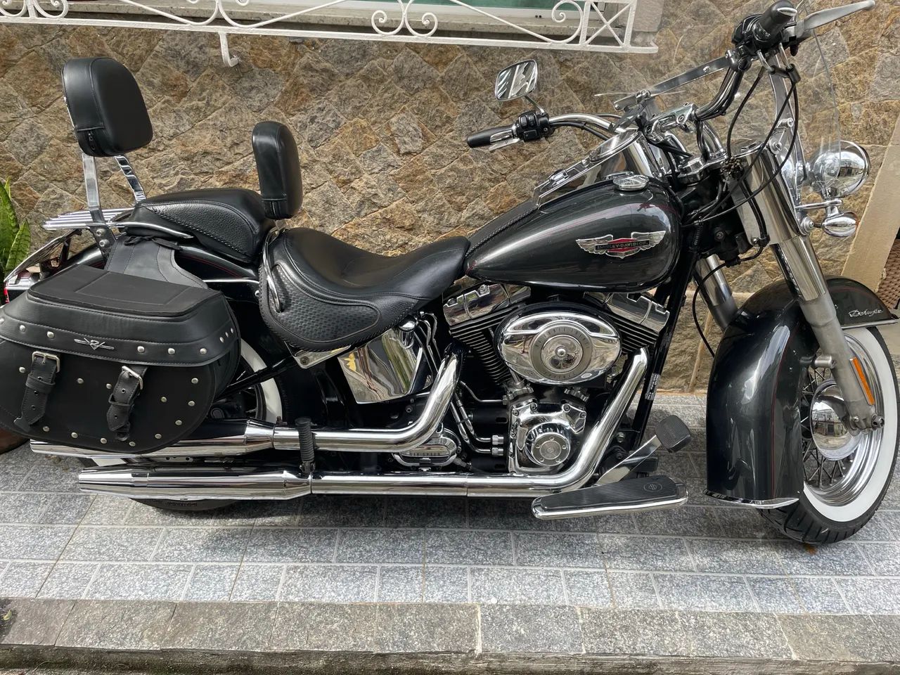 Harley Deluxe