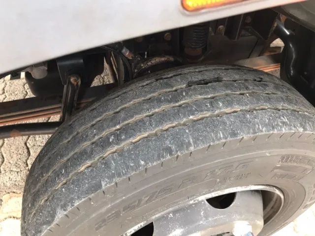 MERCEDES-BENZ ACCELO 1016 2014/2014 TRUCADO (6x2) COM BAÚ. - Foto 15