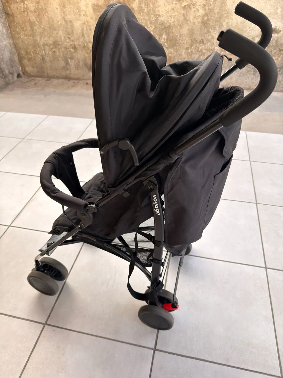 Carrinho de Bebê Voyage Park Preto - Foto 3