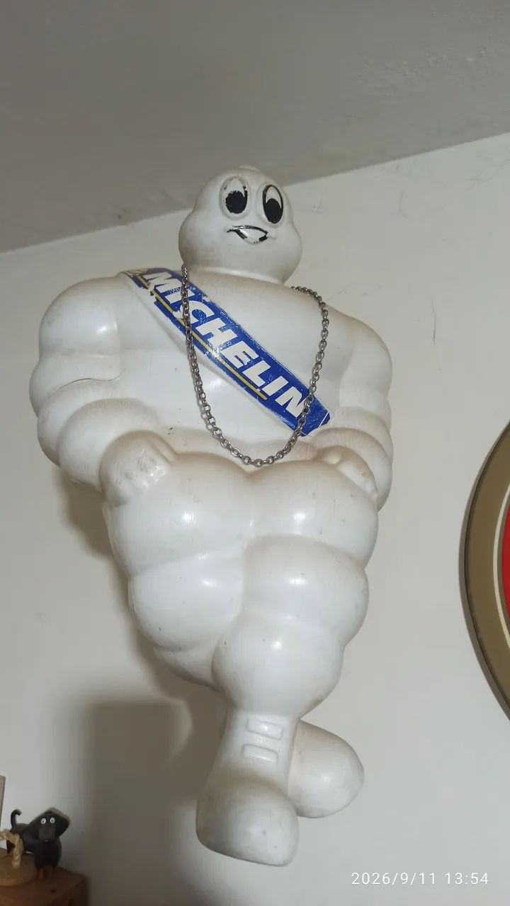 Boneco Michelin caminhão 