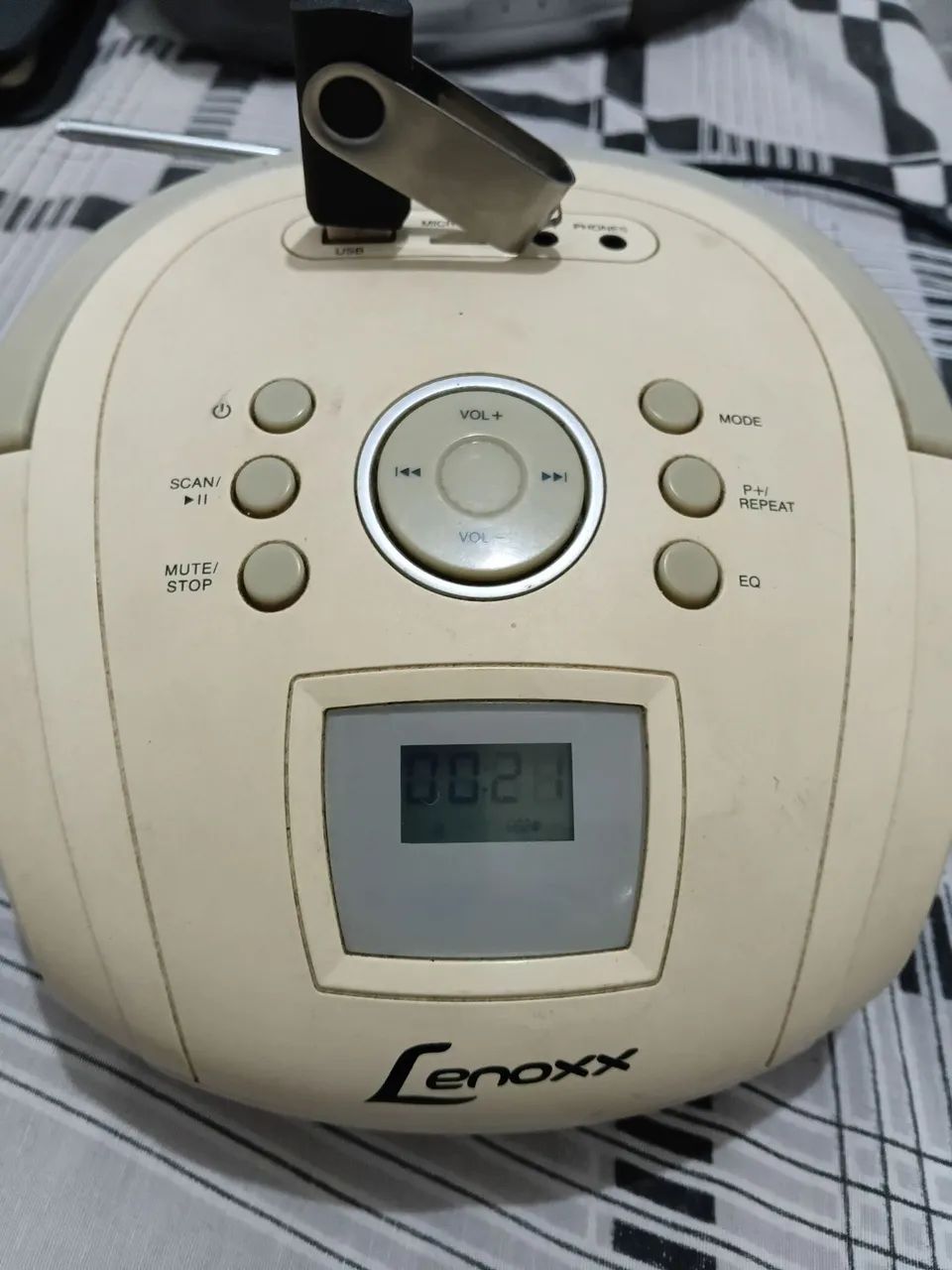 Rádio  - Foto 4