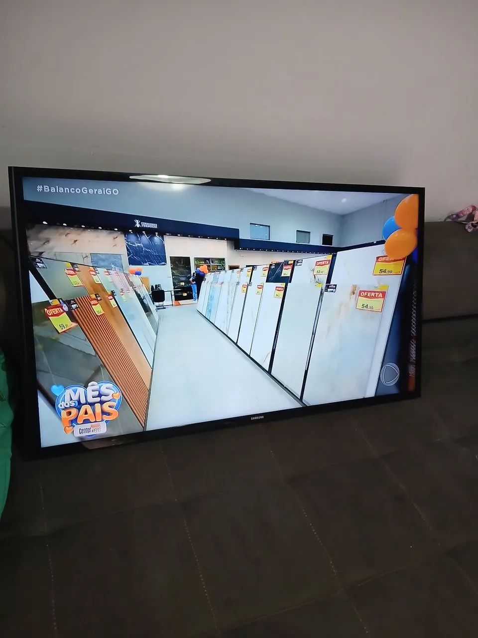 Vendo TV Samsung de 40 polegadas observação entrego o dependendo do seu setor - Foto 2