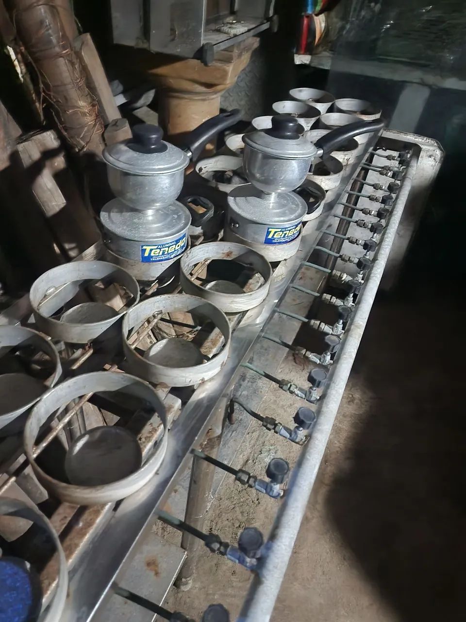 Vendo FORNO de INOX 30 BOCAS CUZCUZ 