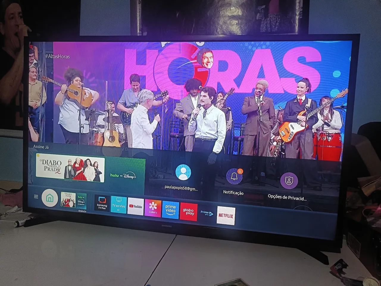 Smart tv 43 Samsung de barbada
