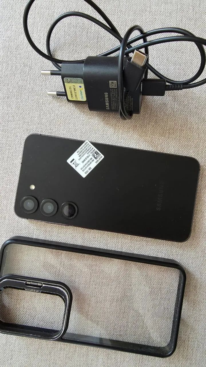 Samsung Galaxy S23 128GB - Foto 2
