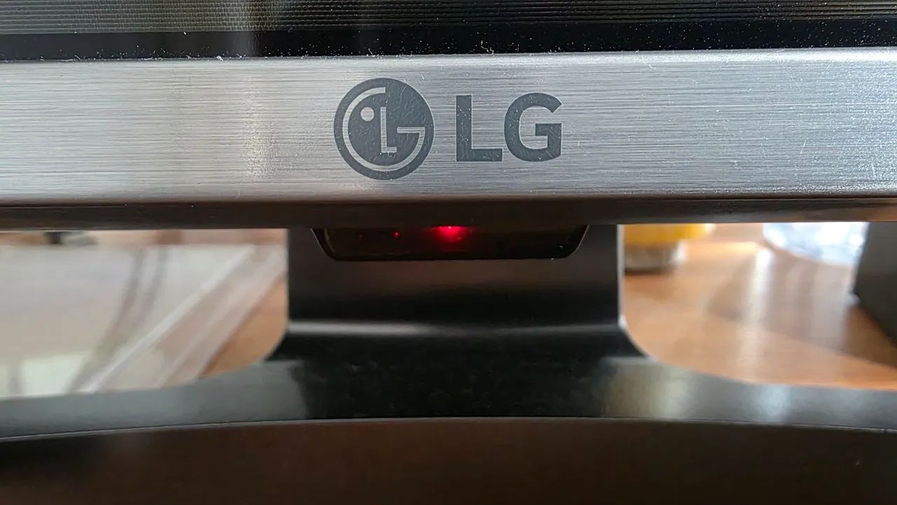 TV LG 65 polegadas R$2100,00 - Foto 2