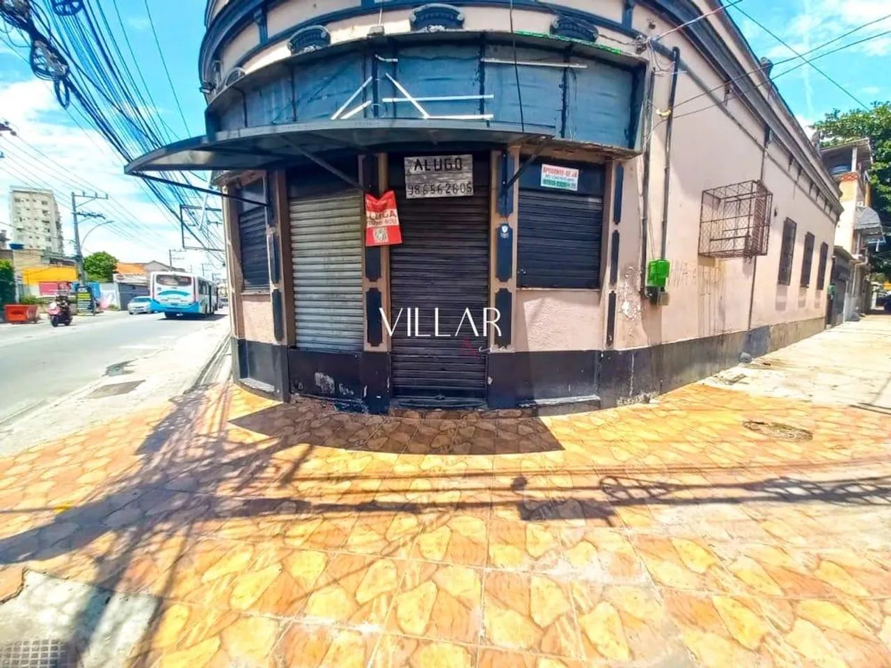 Loja à venda e para alugar em Rio de Janeiro, Olaria, com 165 m²