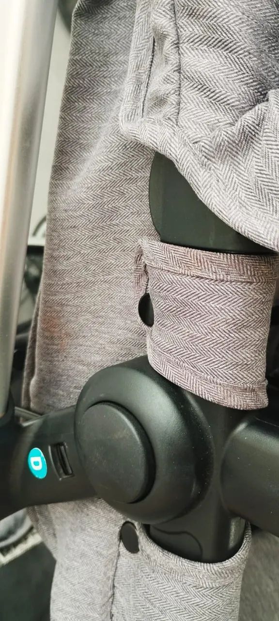 Carrinho de Bebê Infanti - completo com moisés e bebê conforto - Foto 5
