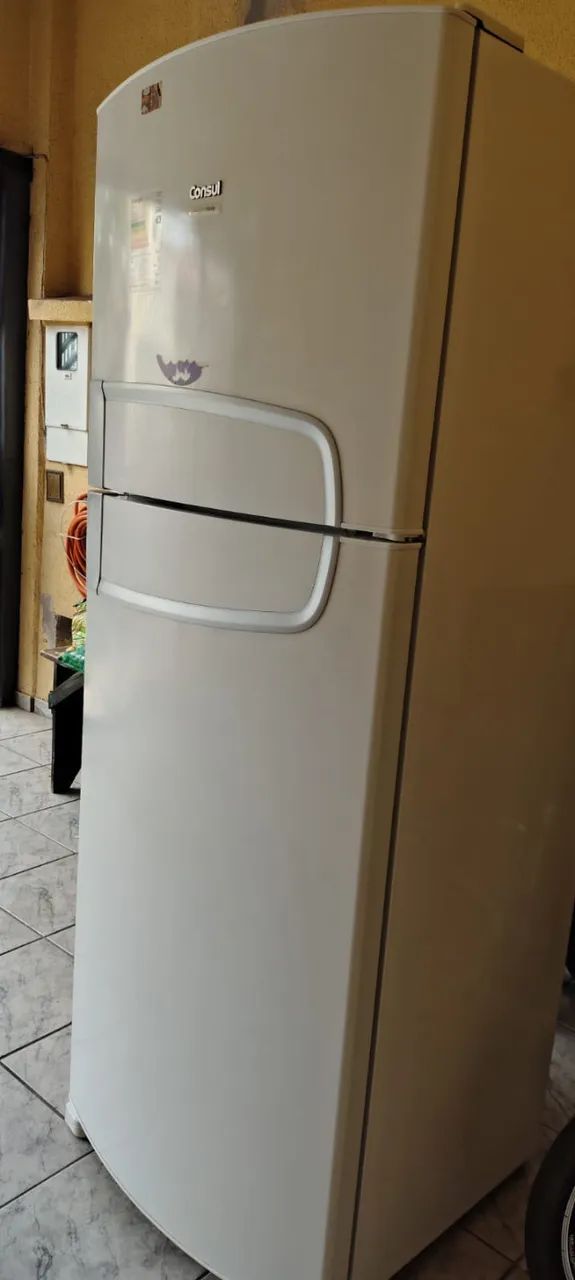 Geladeira Frost free com defeito
