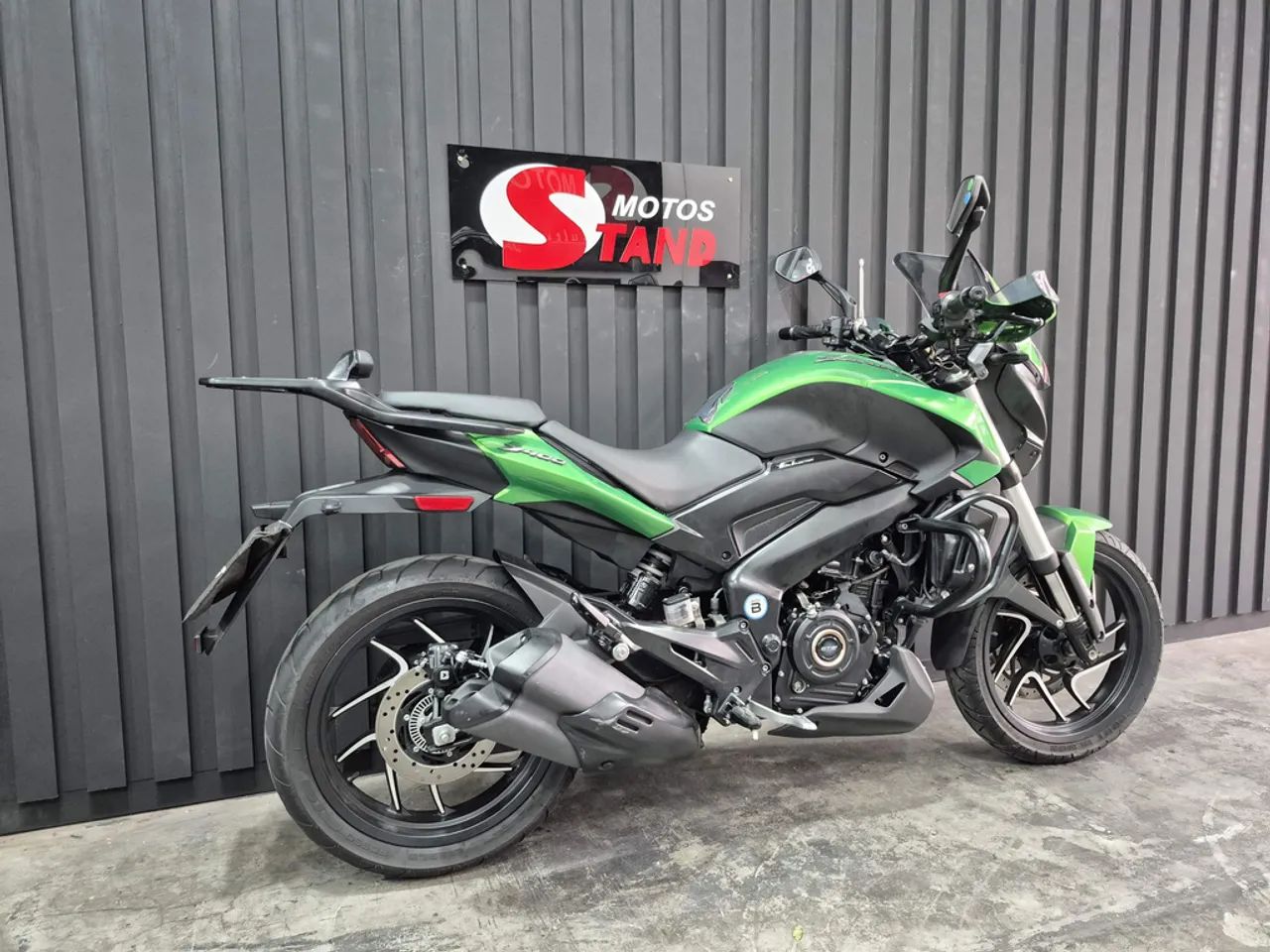 Bajaj Dominar 400 400 cc  - Foto 2