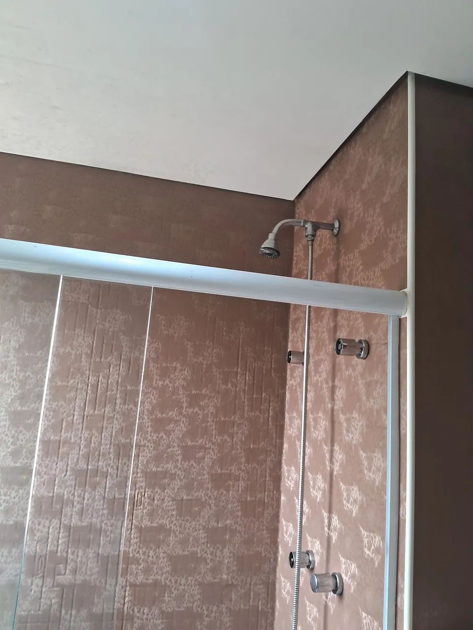 Envelopamento de banheiro  - Foto 5