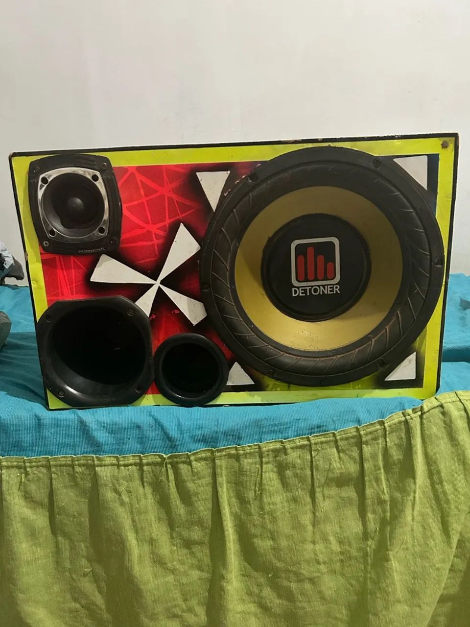 Caixa trio 