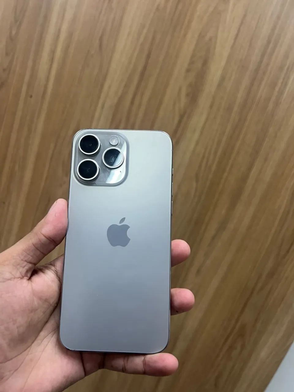 iPhone 15 pro max - Foto 2