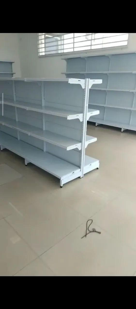 Gôndolas a venda  - Foto 3