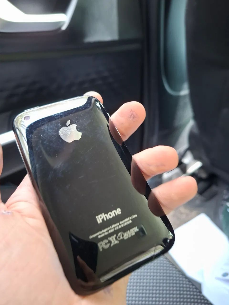 IPHONE 3GS BEM CONSERVADO