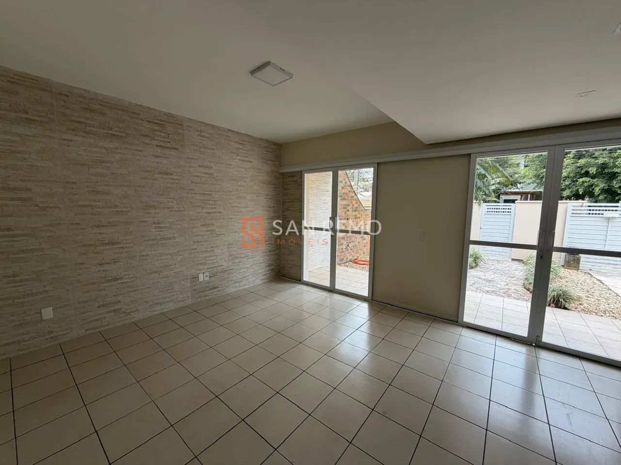 Rio Tavares | Casa 4 quartos, sendo 1 suite - Foto 4