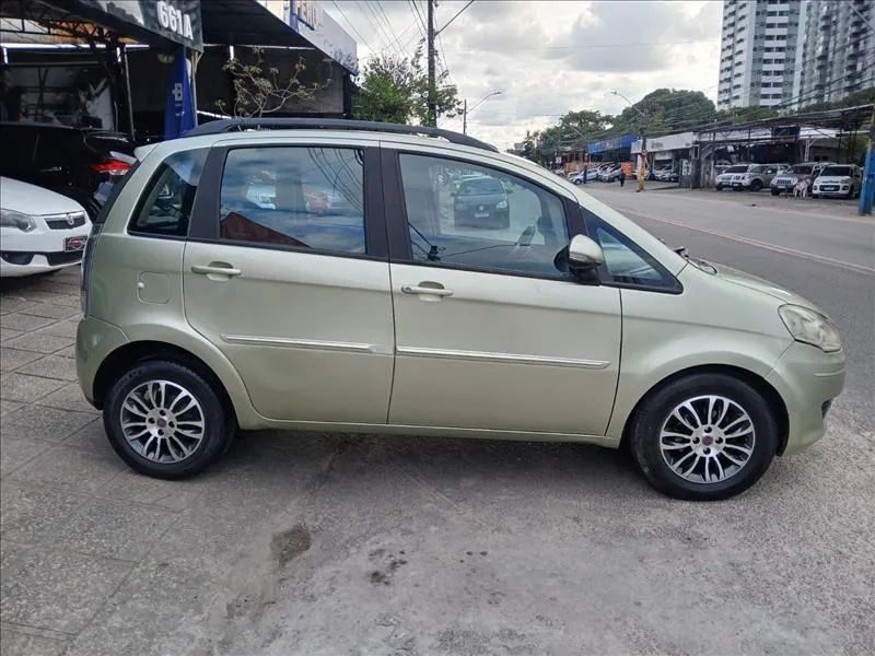 Fiat Idea Essence 1.6 Flex 16V 5P 2011 - Foto 3