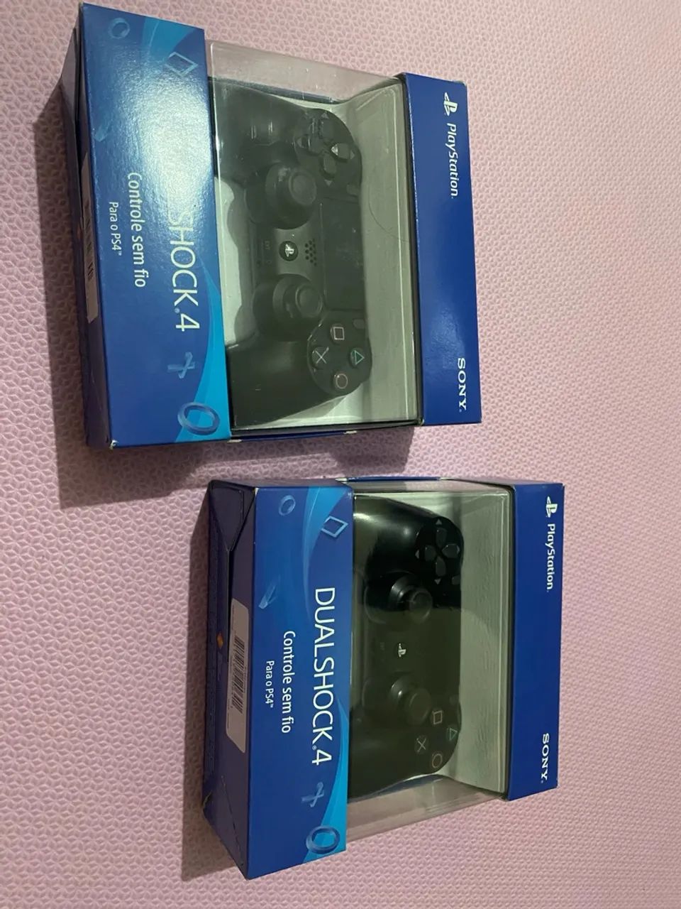 02 controles PS4 - Com defeito. 