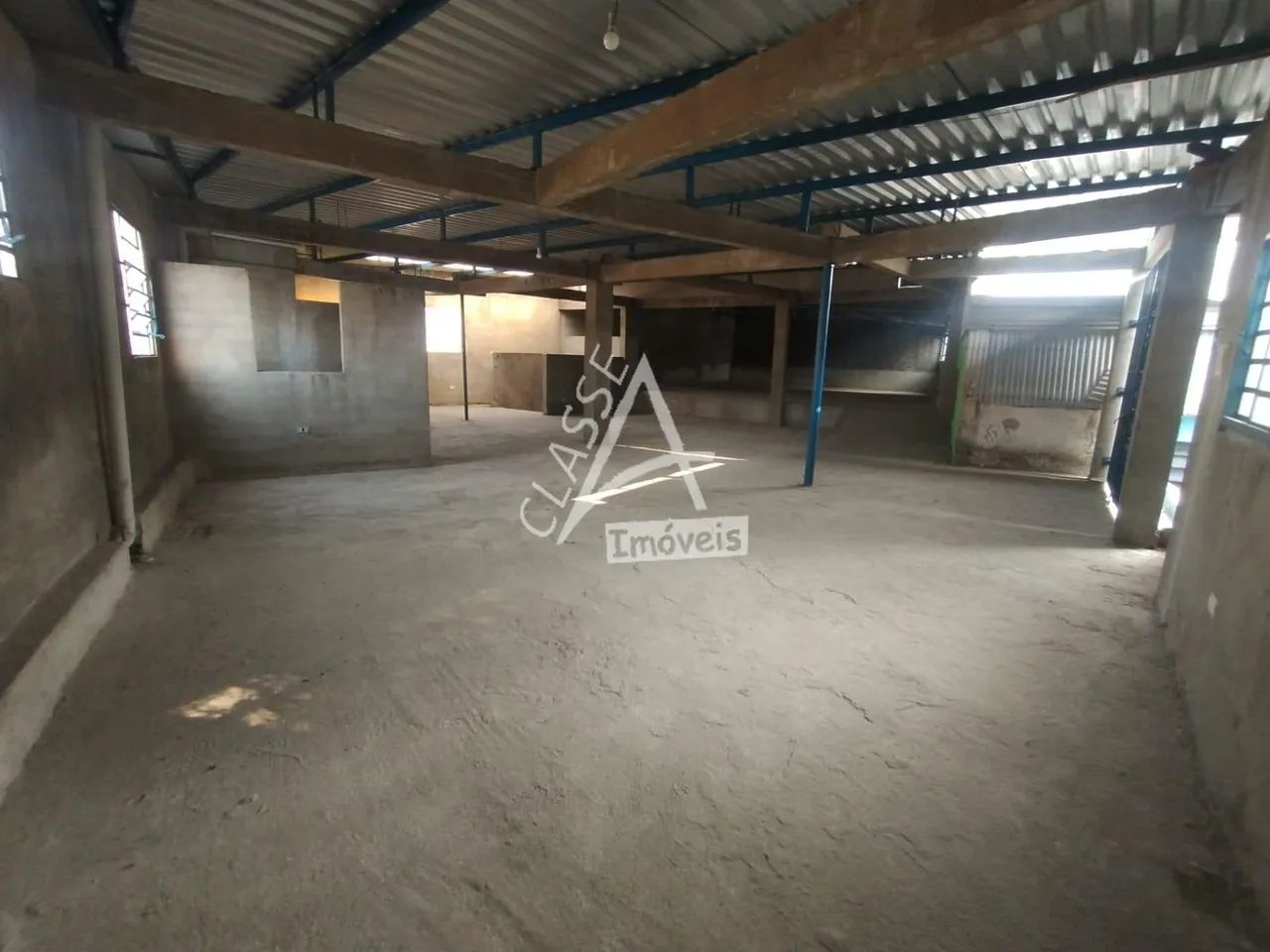 Galpão Industrial à Venda com Renda | 1.614 m² de Terreno - Foto 4