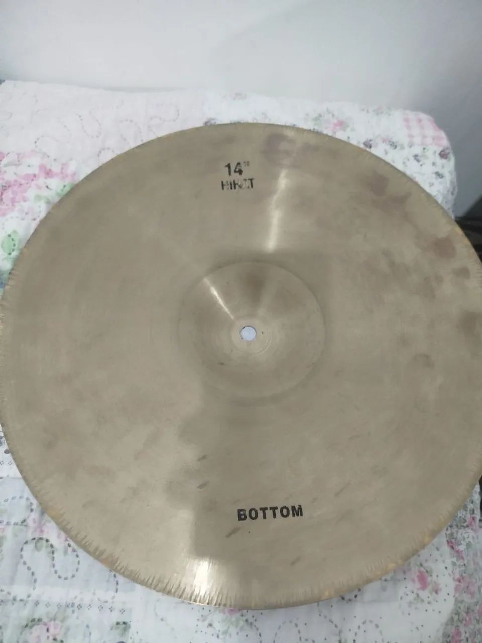 Pratos de bateria 
