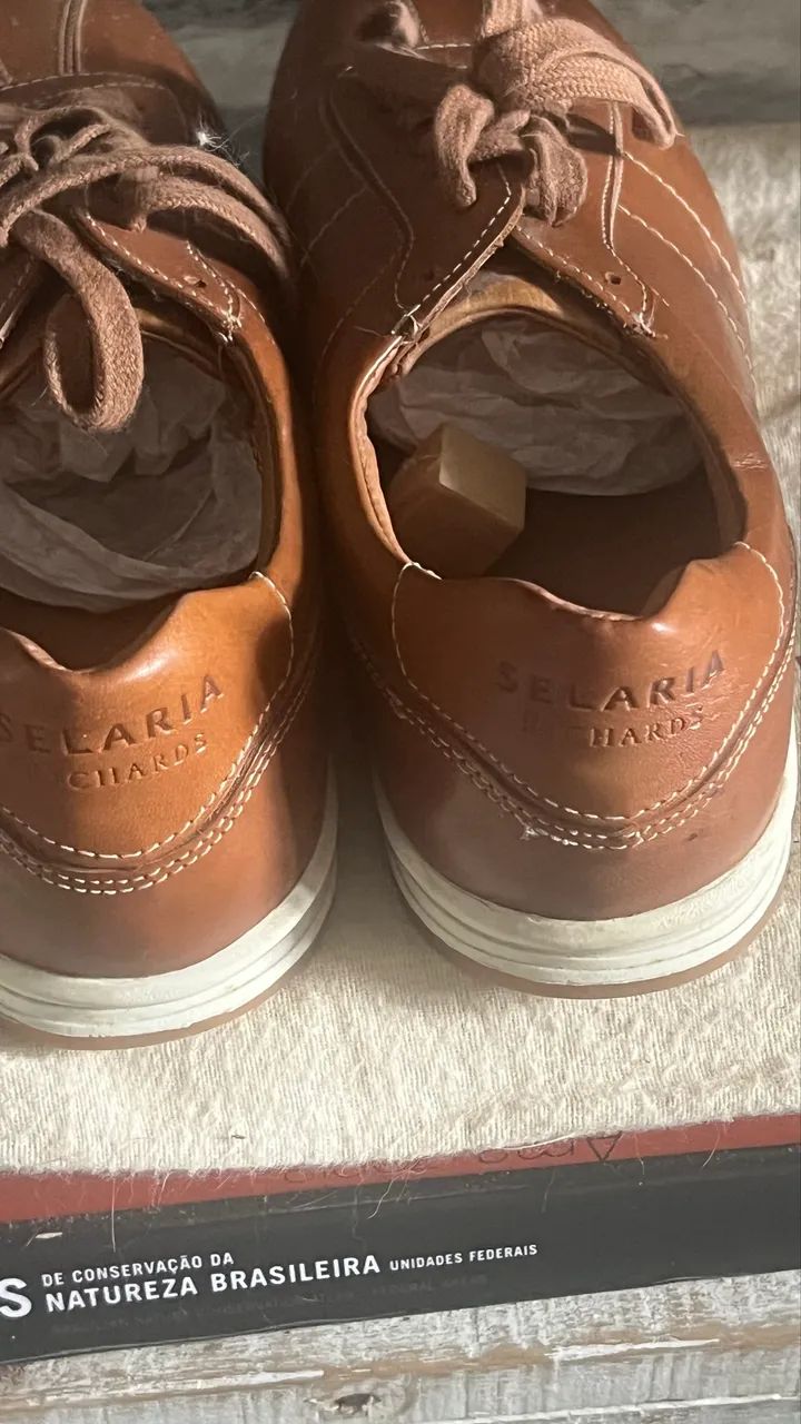 Sapato Richards tamanho 41 - Foto 2