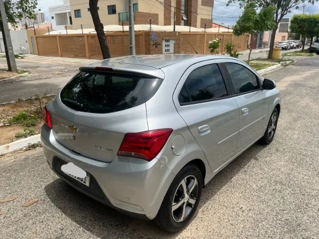 Chevrolet Onix Hatch LTZ 1.4 8V Flex Aut. 4P 2017 - Foto 9