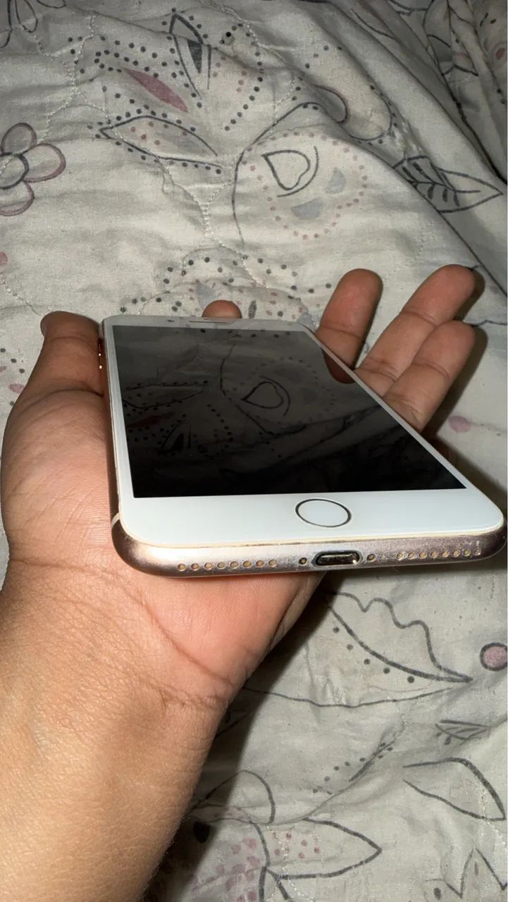 iPhone 8 Plus 64GB - Foto 2