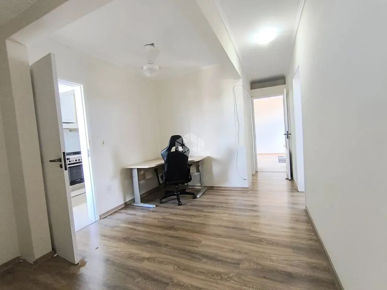 APARTAMENTO 3 QUARTOS SENDO 1 SUITE COM VISTA PARA O MAR EM COQUEIROS FLORIANÓPOLIS - Foto 4